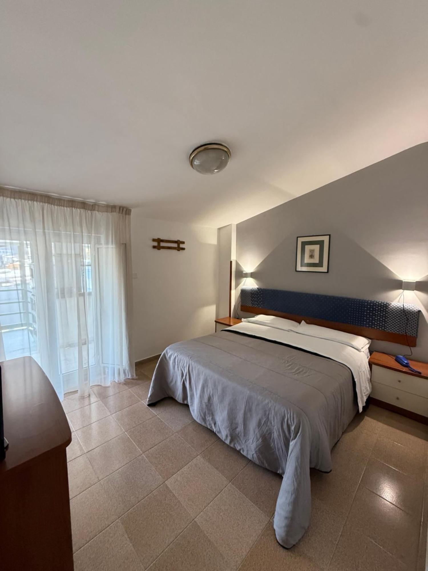 Cristal Hotel Manocalzati Ngoại thất bức ảnh