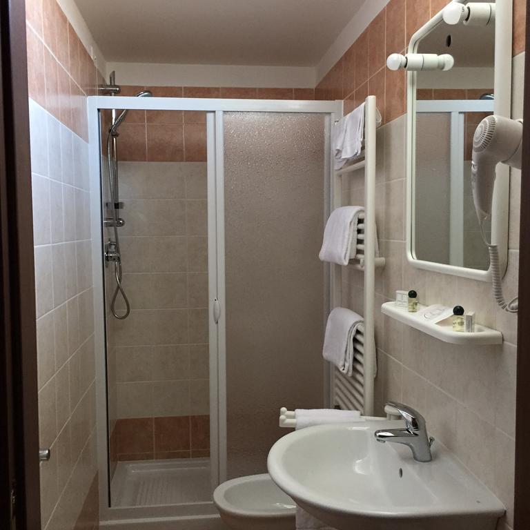 Cristal Hotel Manocalzati Ngoại thất bức ảnh