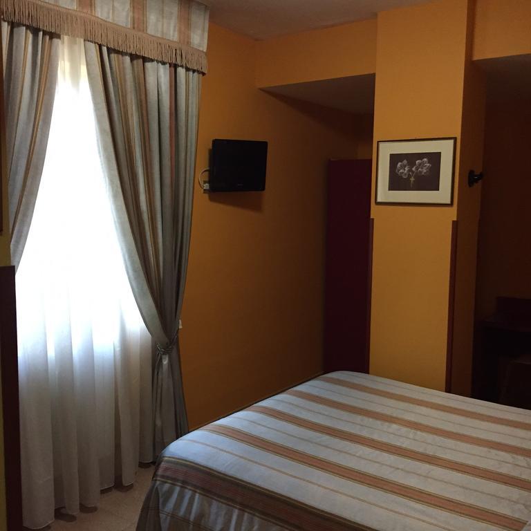 Cristal Hotel Manocalzati Ngoại thất bức ảnh