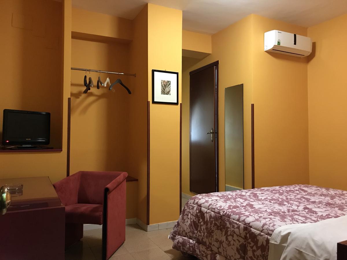 Cristal Hotel Manocalzati Ngoại thất bức ảnh