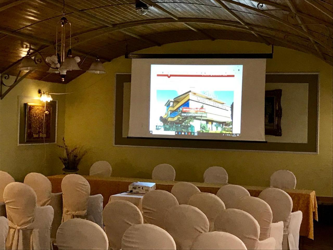 Cristal Hotel Manocalzati Ngoại thất bức ảnh